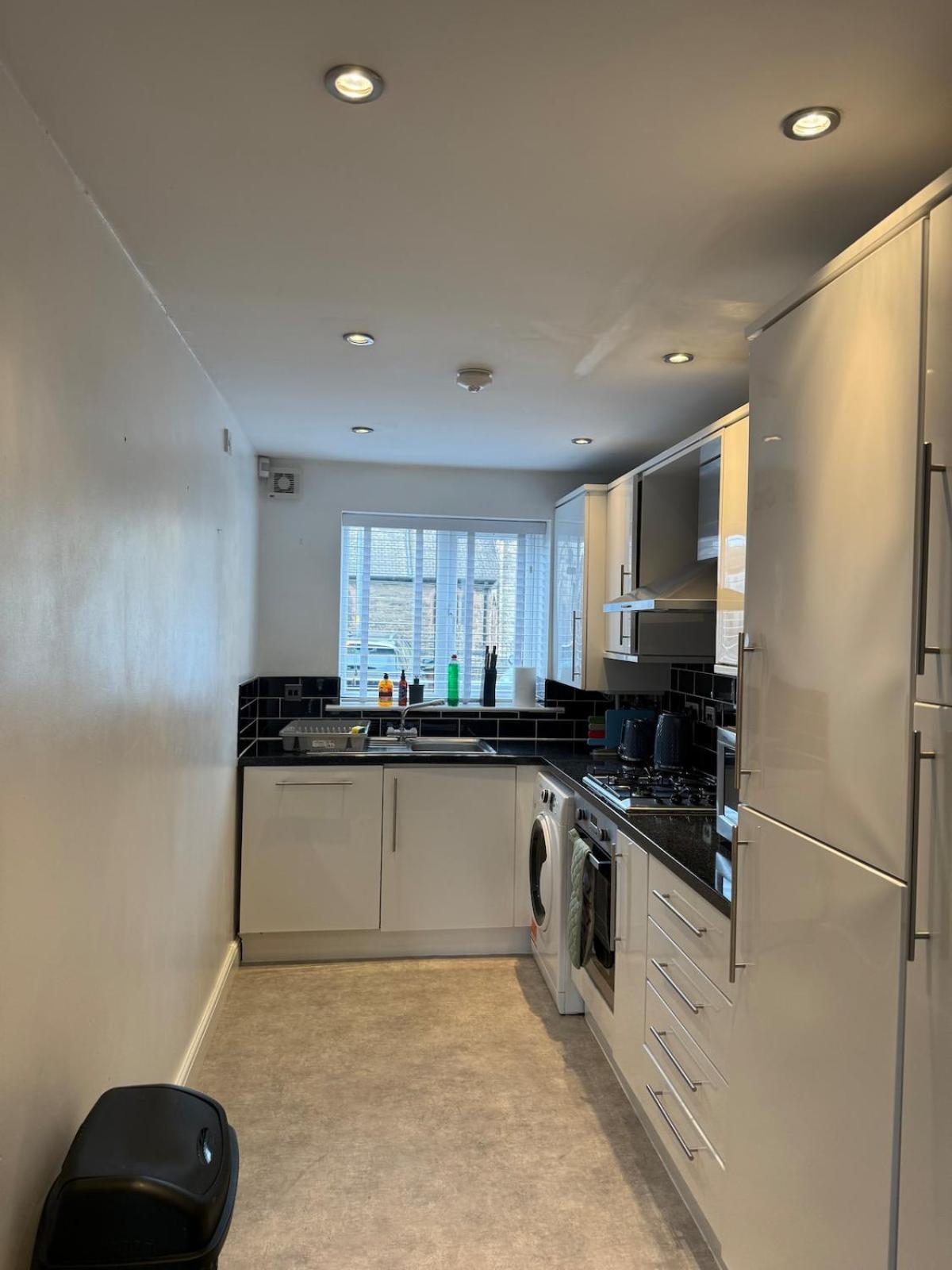 Beautiful Park View Town House * Wigan